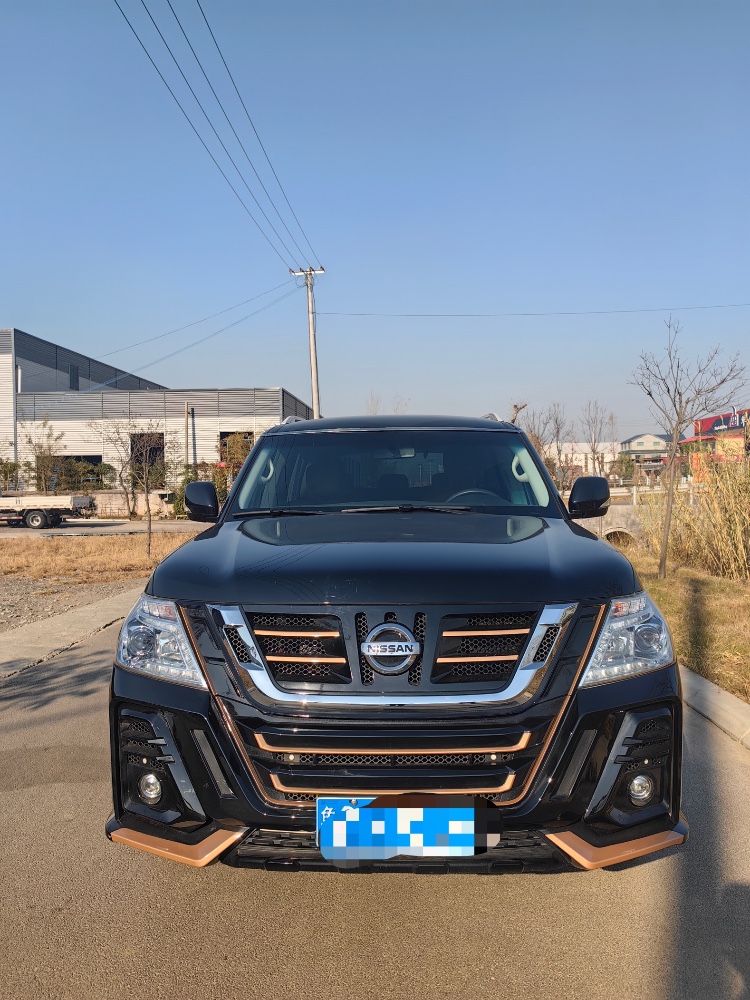 临沂18年日产途乐1