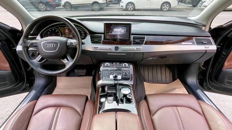 廊坊18年奥迪A8L5