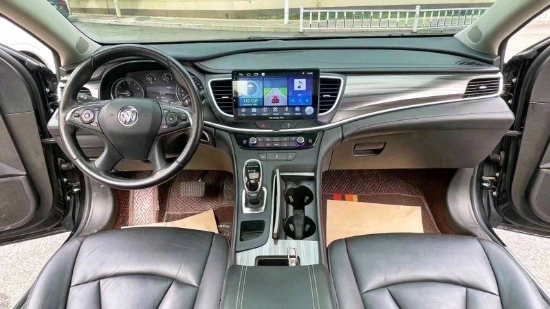 廊坊20年别克君越7