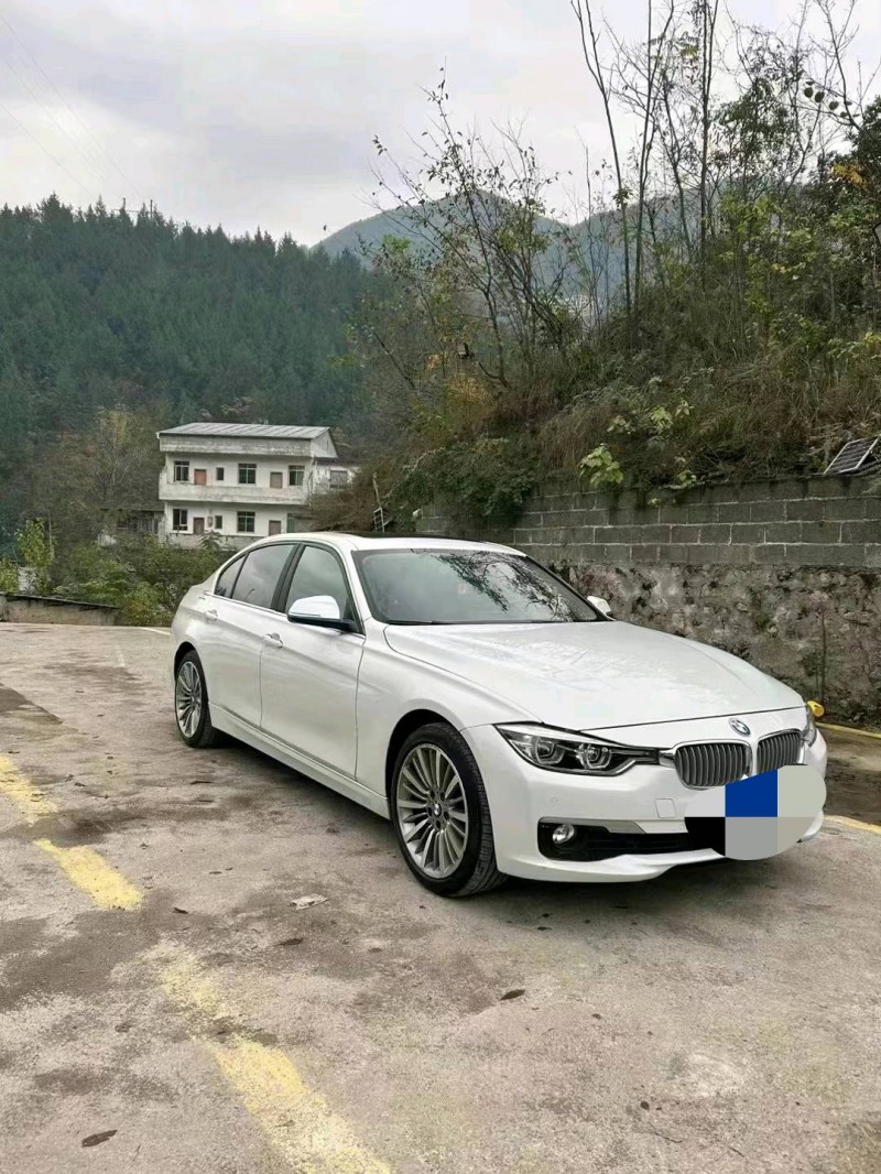 重庆19年宝马3系2