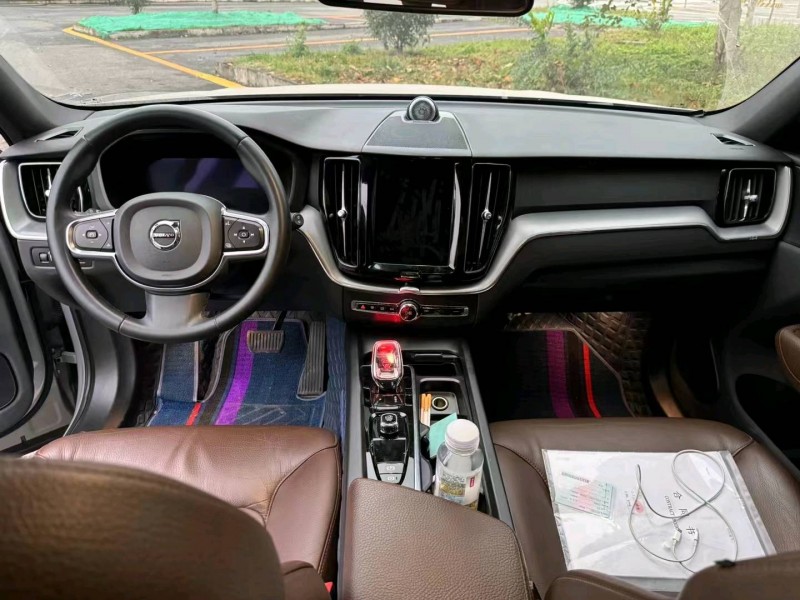 重庆22年沃尔沃XC609