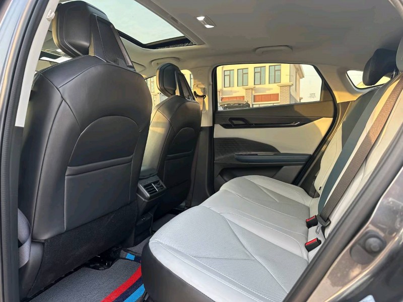 徐州23年长安汽车UNI-V6