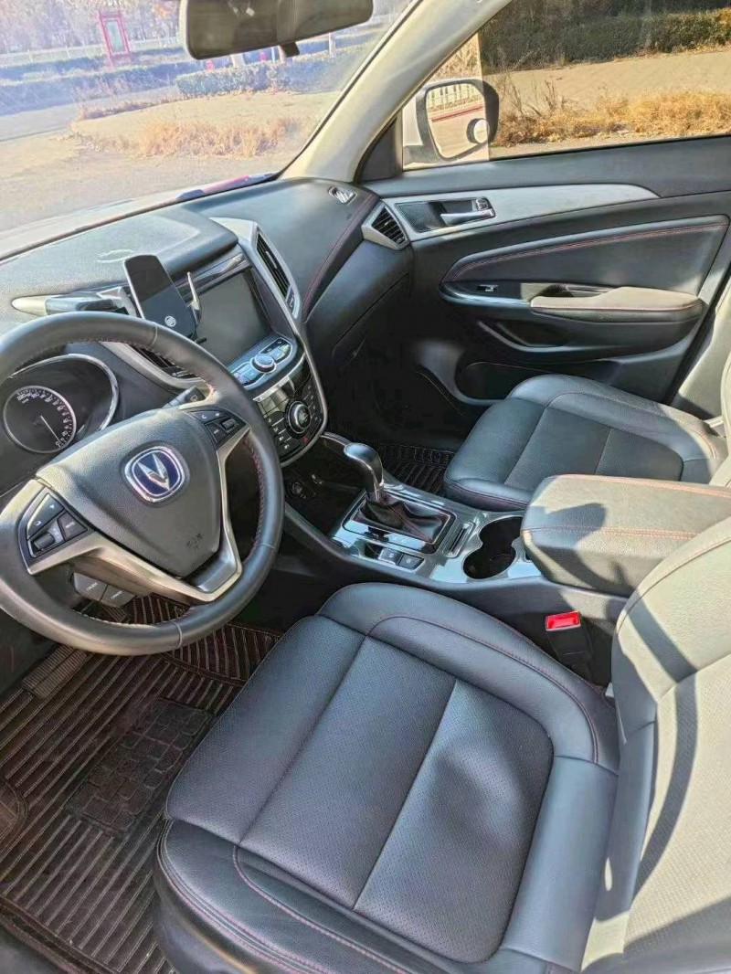 枣庄19年长安汽车CS754