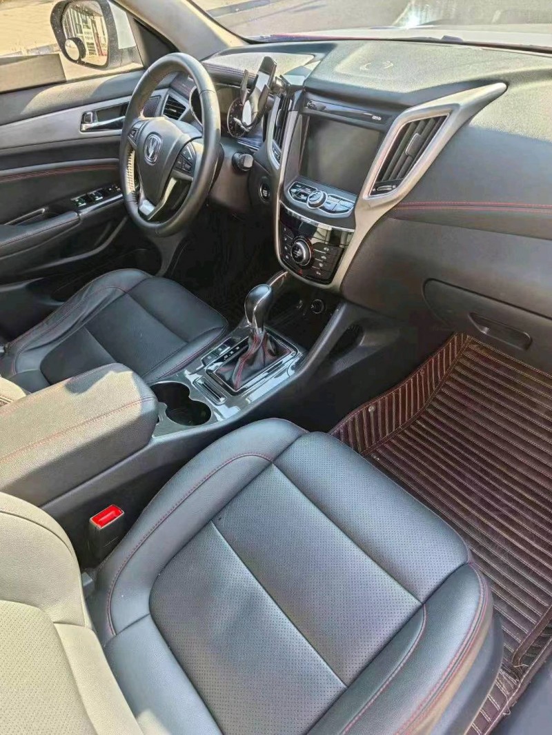 枣庄19年长安汽车CS756