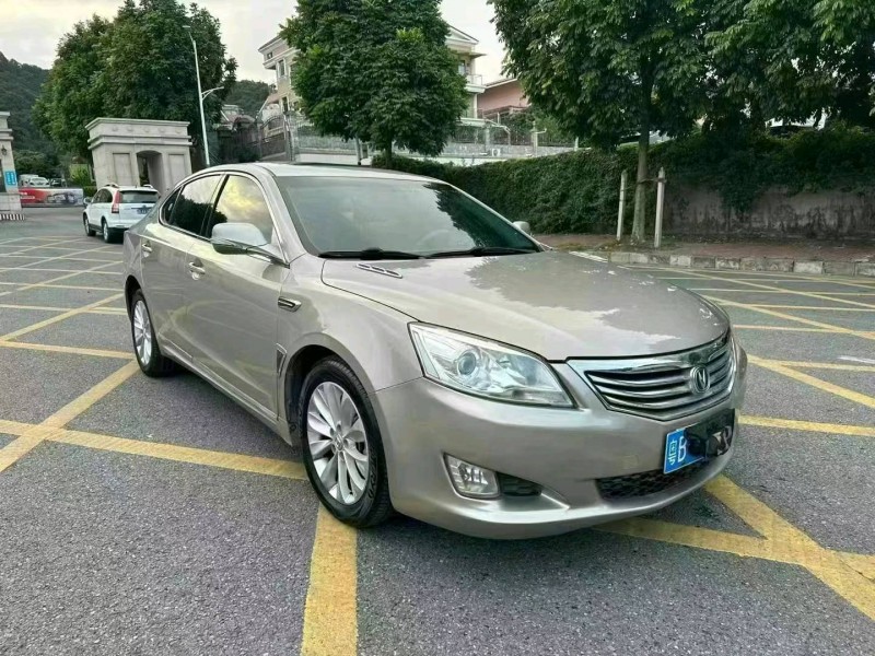 广州14年长安汽车睿骋2