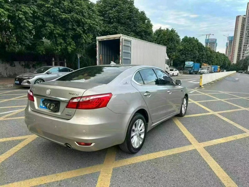 广州14年长安汽车睿骋6