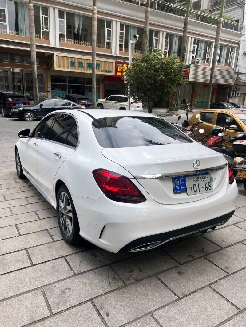 广州20年奔驰C4