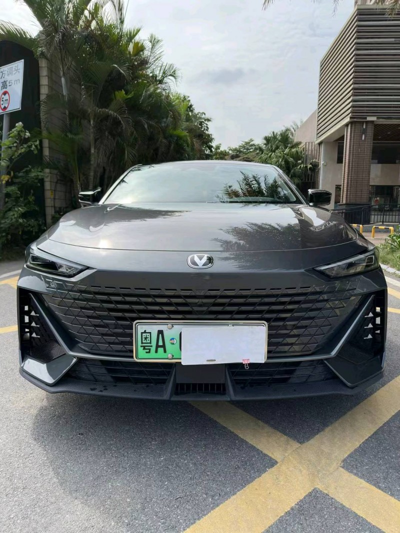 佛山23年长安汽车UNI-V1