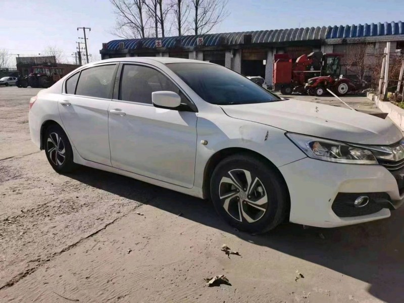 汕头18年本田雅阁2