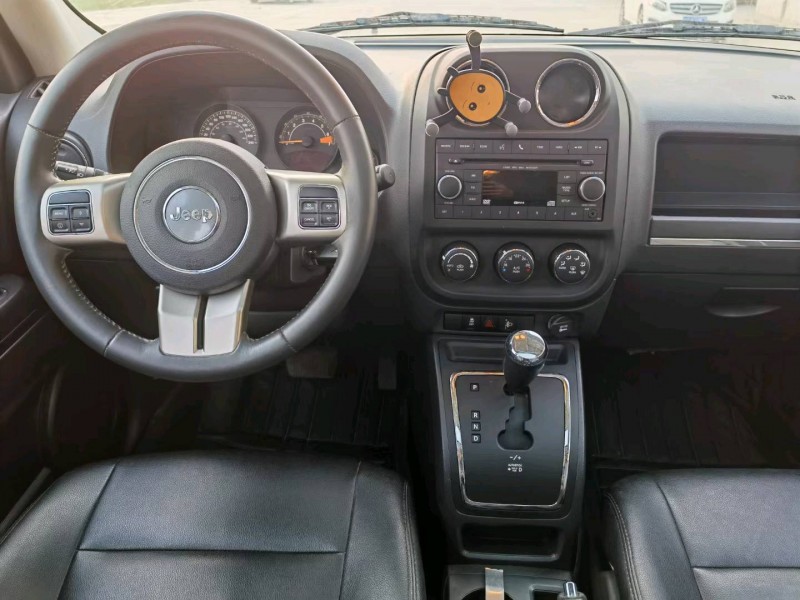 徐州15年Jeep自由客4