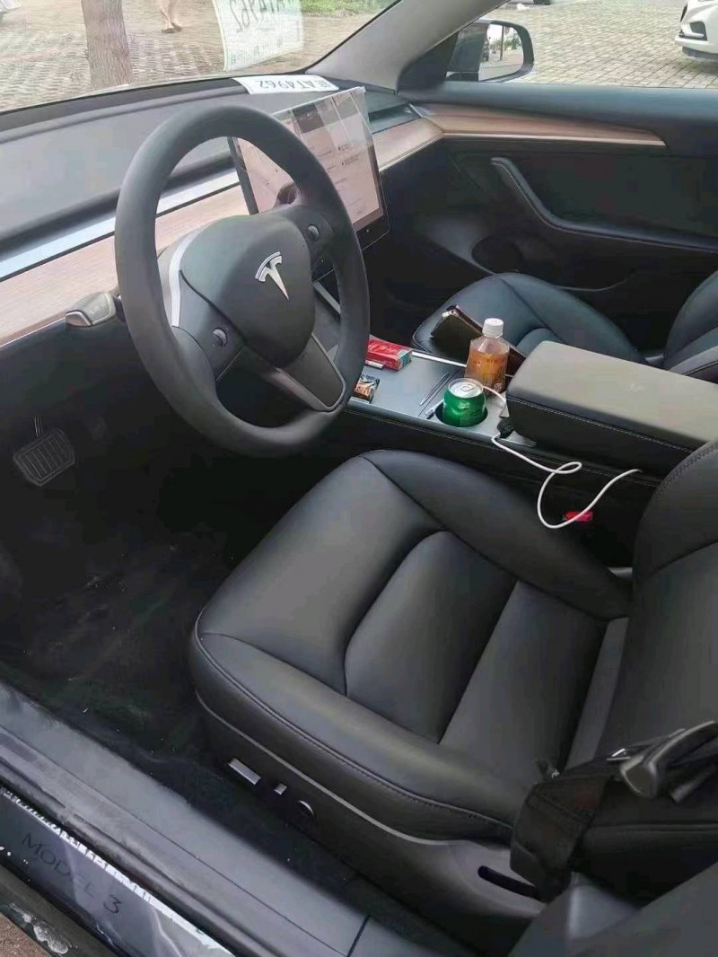 宜昌23年特斯拉MODEL 38