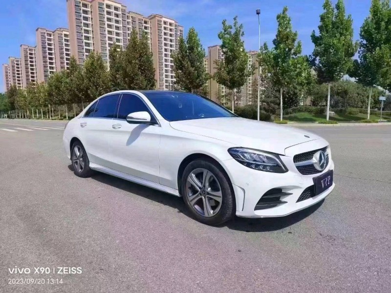 宜昌21年奔馳C9