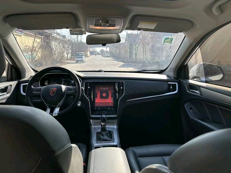 潍坊20年荣威RX54