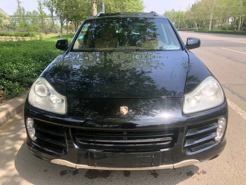 潍坊09年保时捷卡宴1