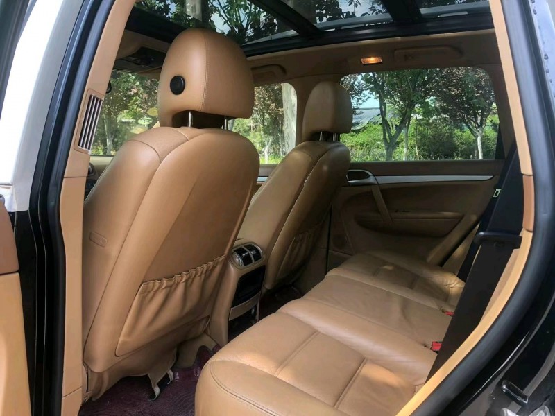 潍坊09年保时捷卡宴5