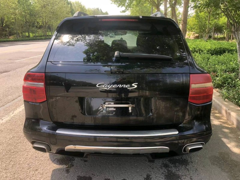 潍坊09年保时捷卡宴7