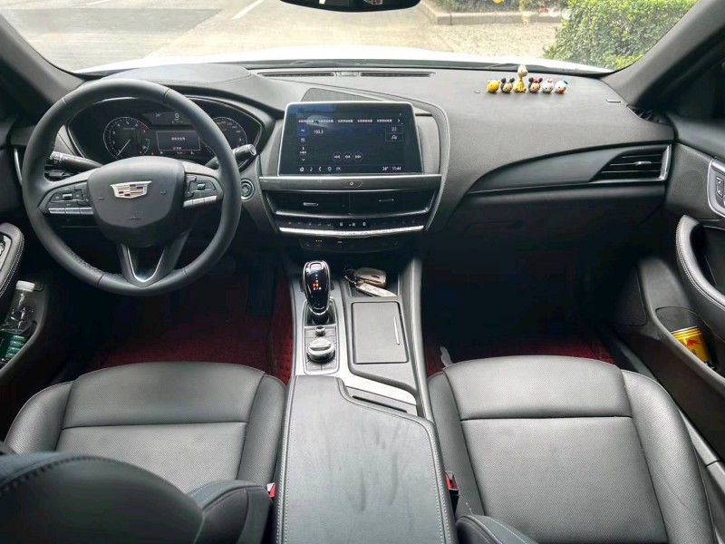 潍坊22年凯迪拉克CT54