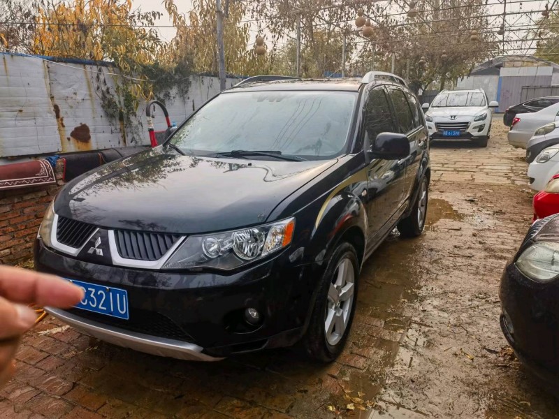 潍坊07年三菱欧蓝德2