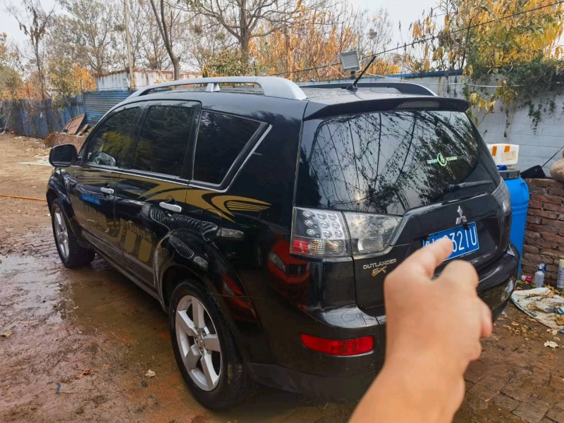 潍坊07年三菱欧蓝德5