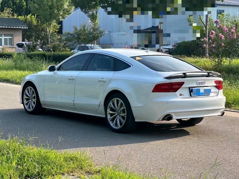 东营15年奥迪A7L8