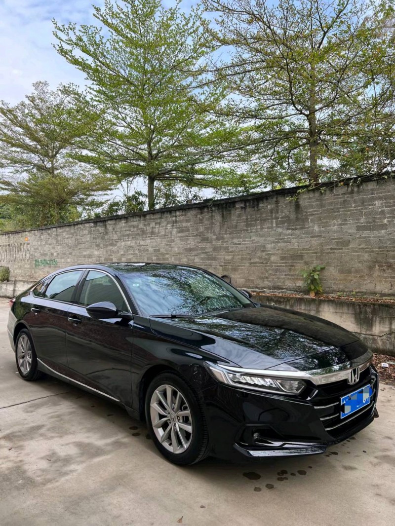 广州22年本田雅阁2