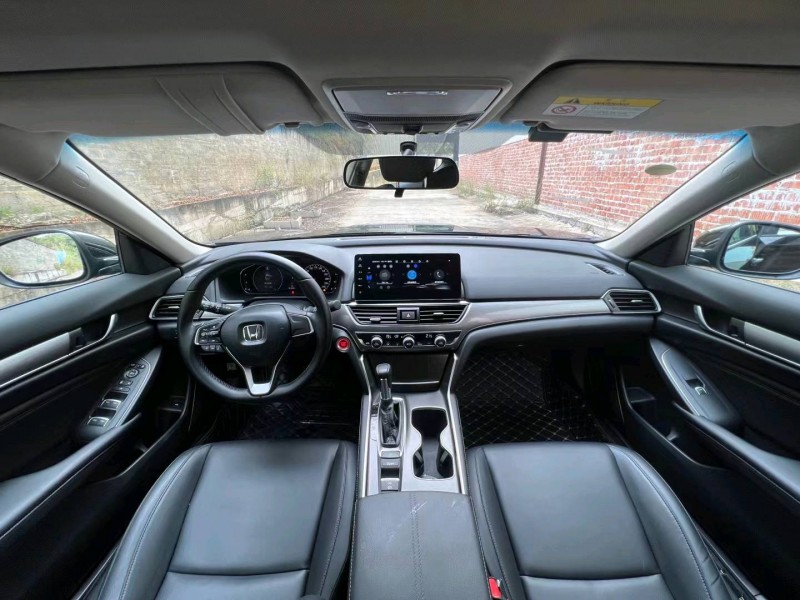 广州22年本田雅阁6