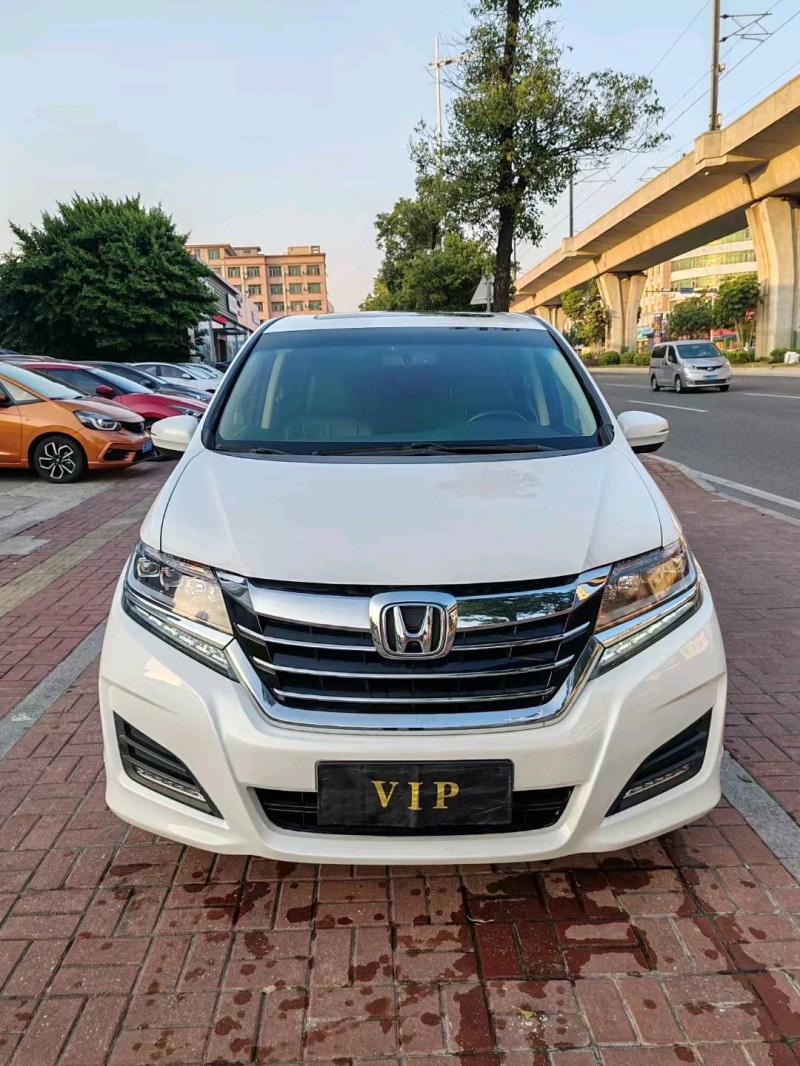 广州17年本田艾力绅1