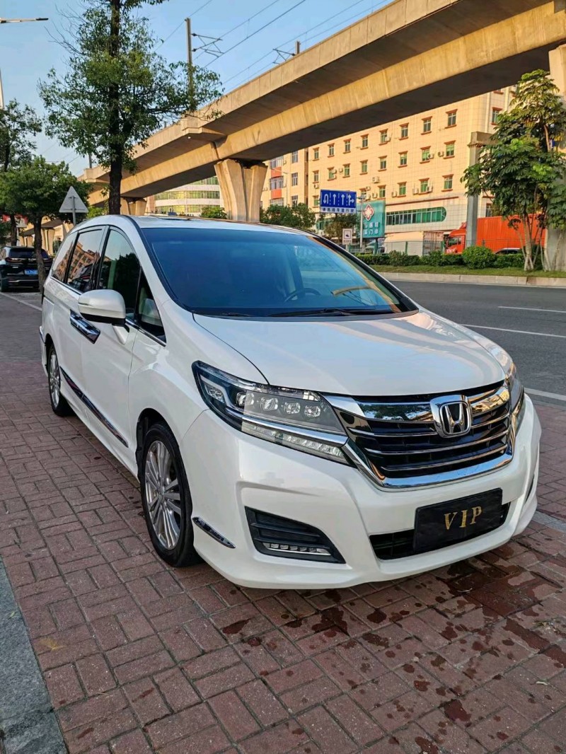 广州17年本田艾力绅2