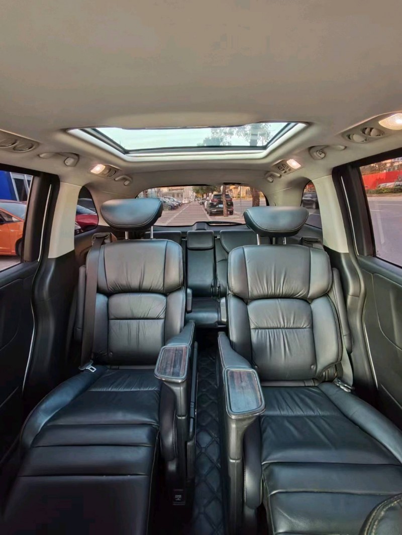 广州17年本田艾力绅6