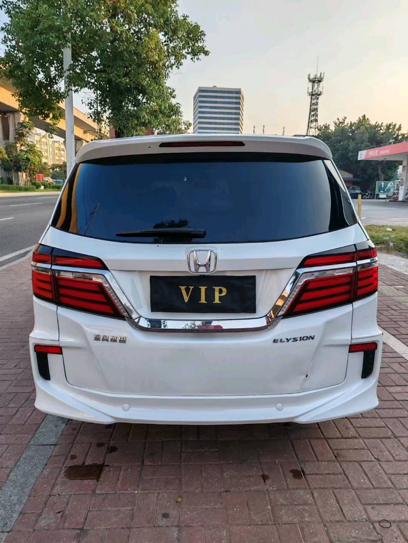 广州17年本田艾力绅7