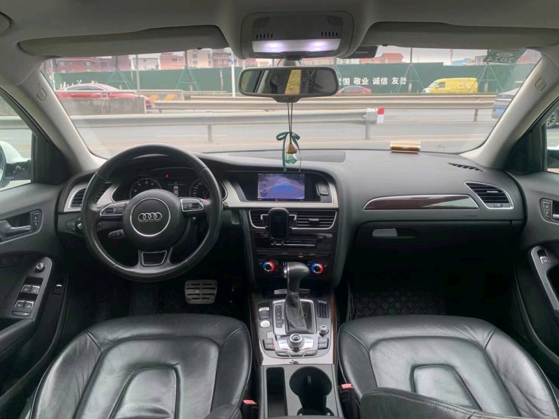 佛山13年奥迪A4L7