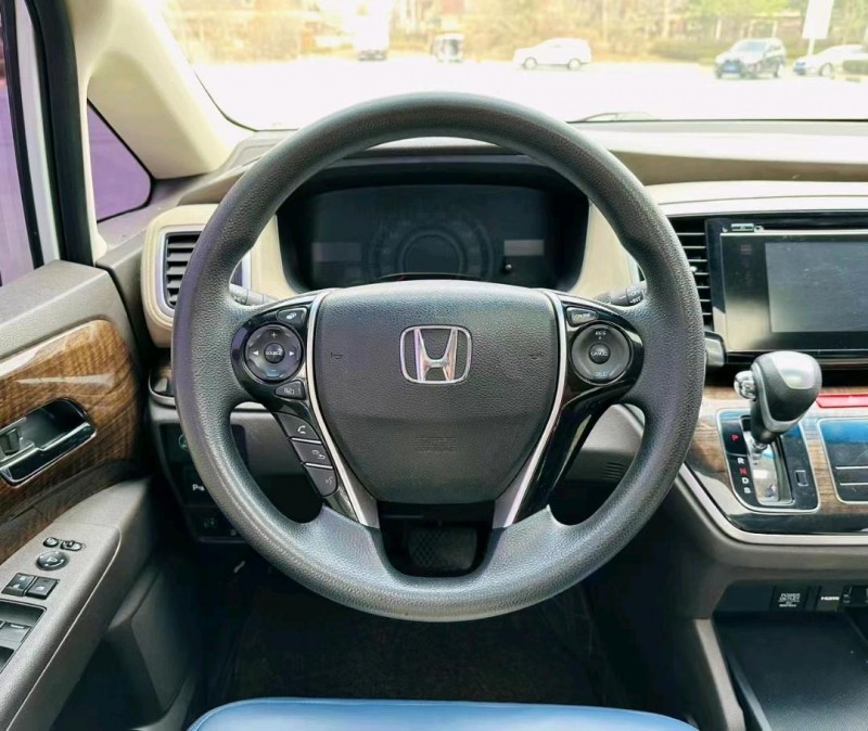 沈阳17年本田奥德赛4