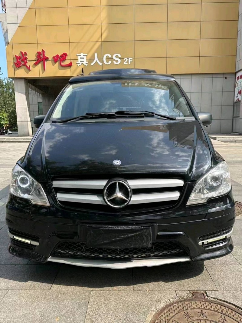 沈阳14年奔驰威霆2