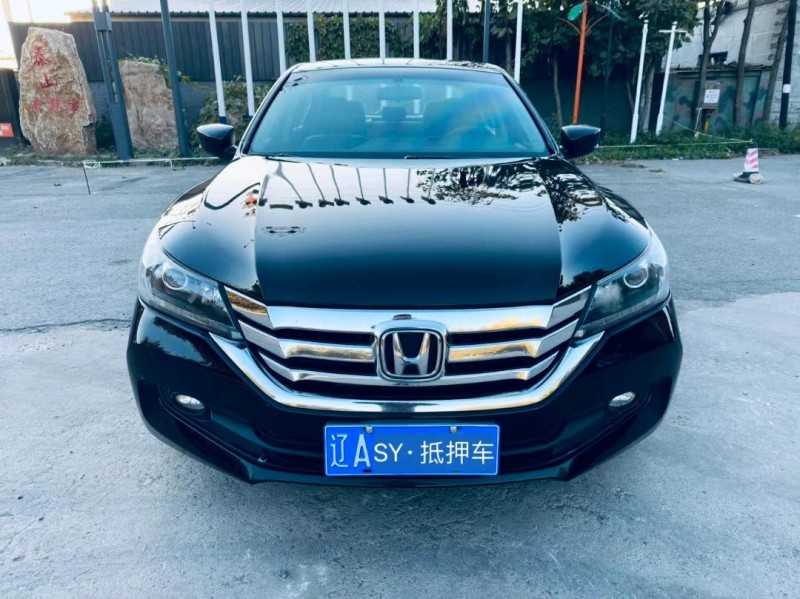 沈阳15年本田雅阁1