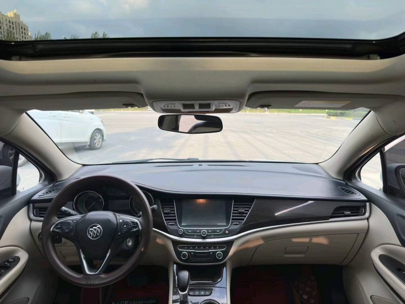 沈阳18年别克威朗4