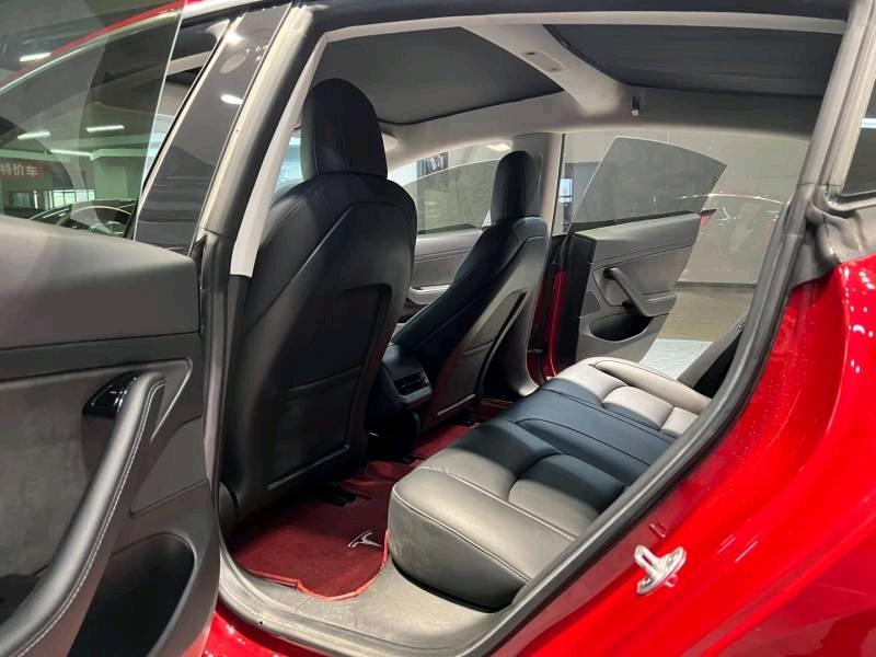襄陽20年特斯拉MODEL 38