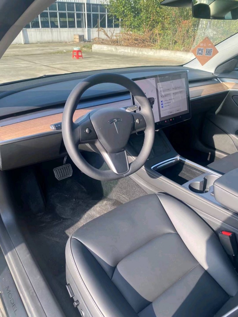 宜昌23年特斯拉MODEL 37
