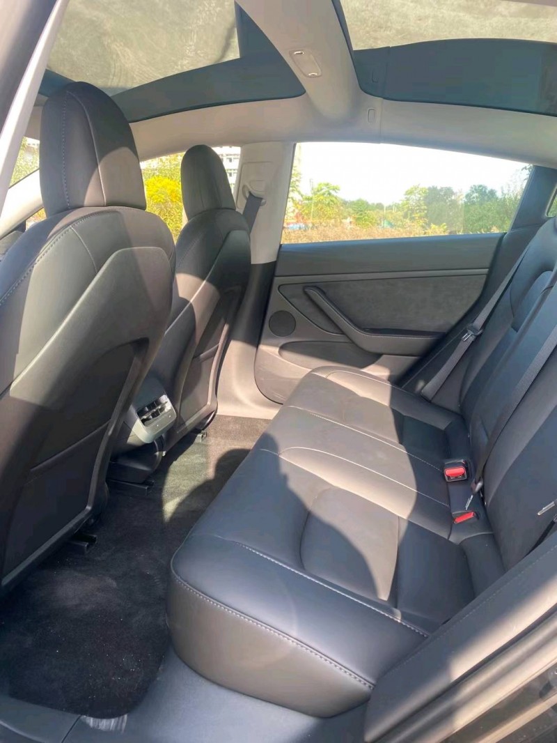 宜昌23年特斯拉MODEL 38