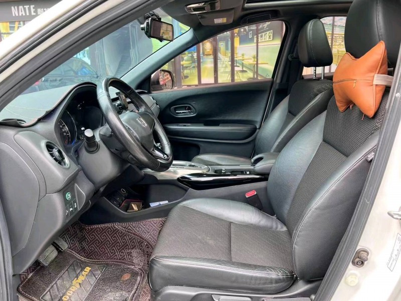 珠海19年本田XRV4