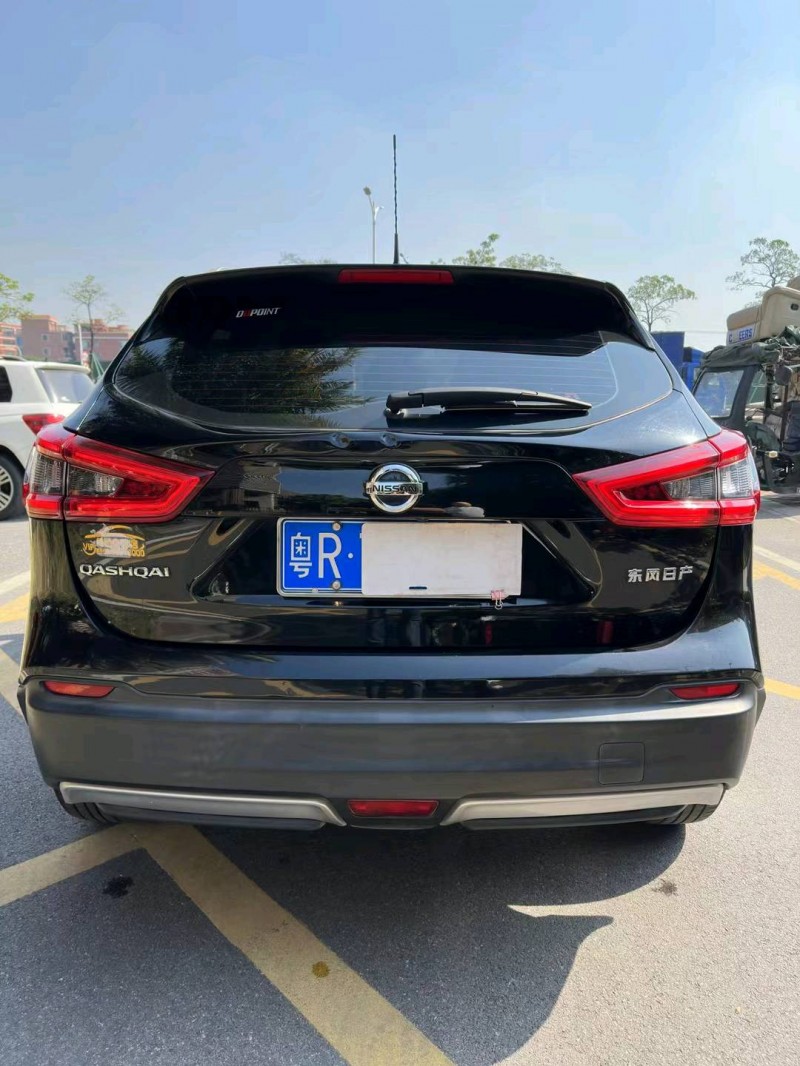 佛山21年日产逍客9