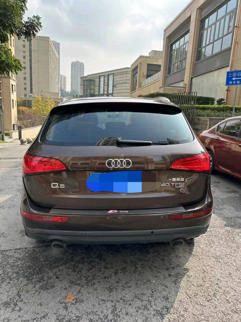 重庆14年奥迪Q54