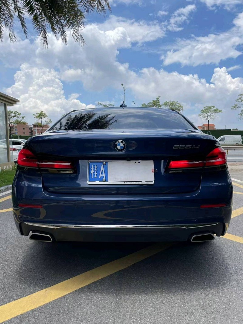 佛山21年宝马5系9