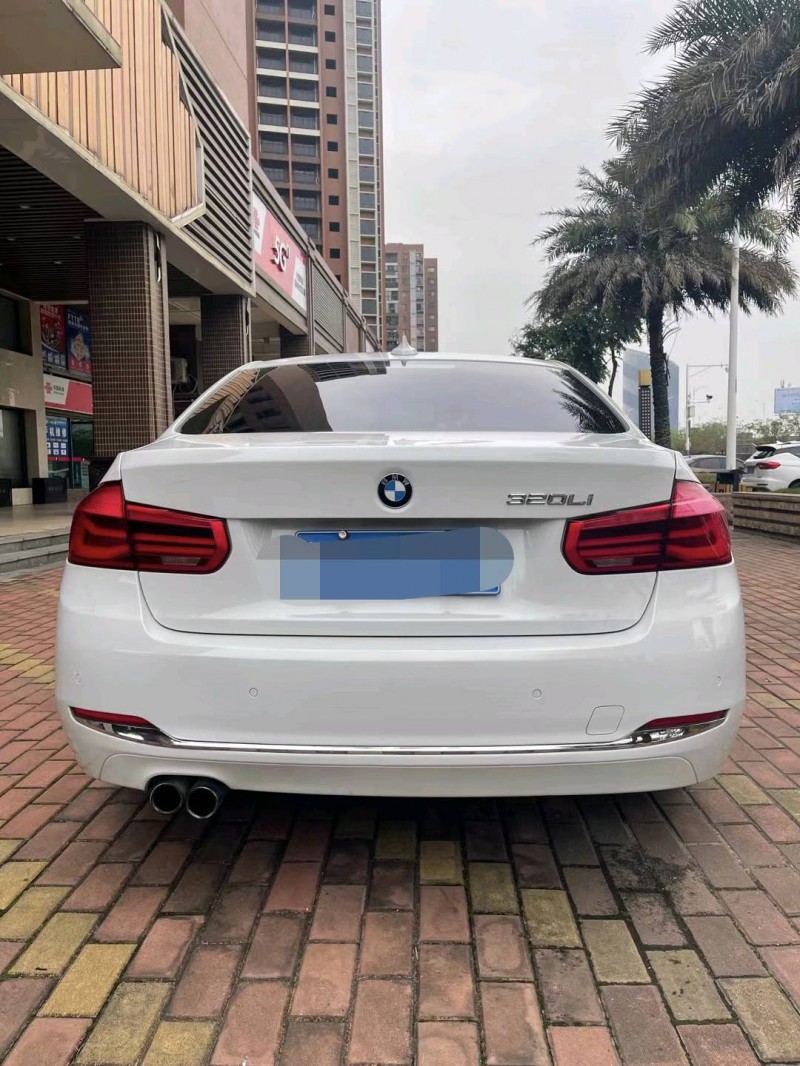 佛山17年宝马3系9