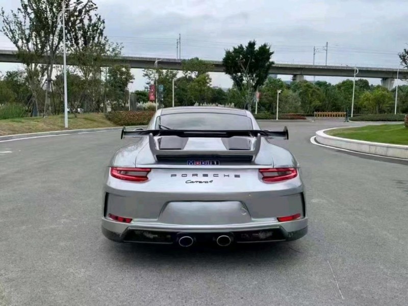 嘉兴17年保时捷9119