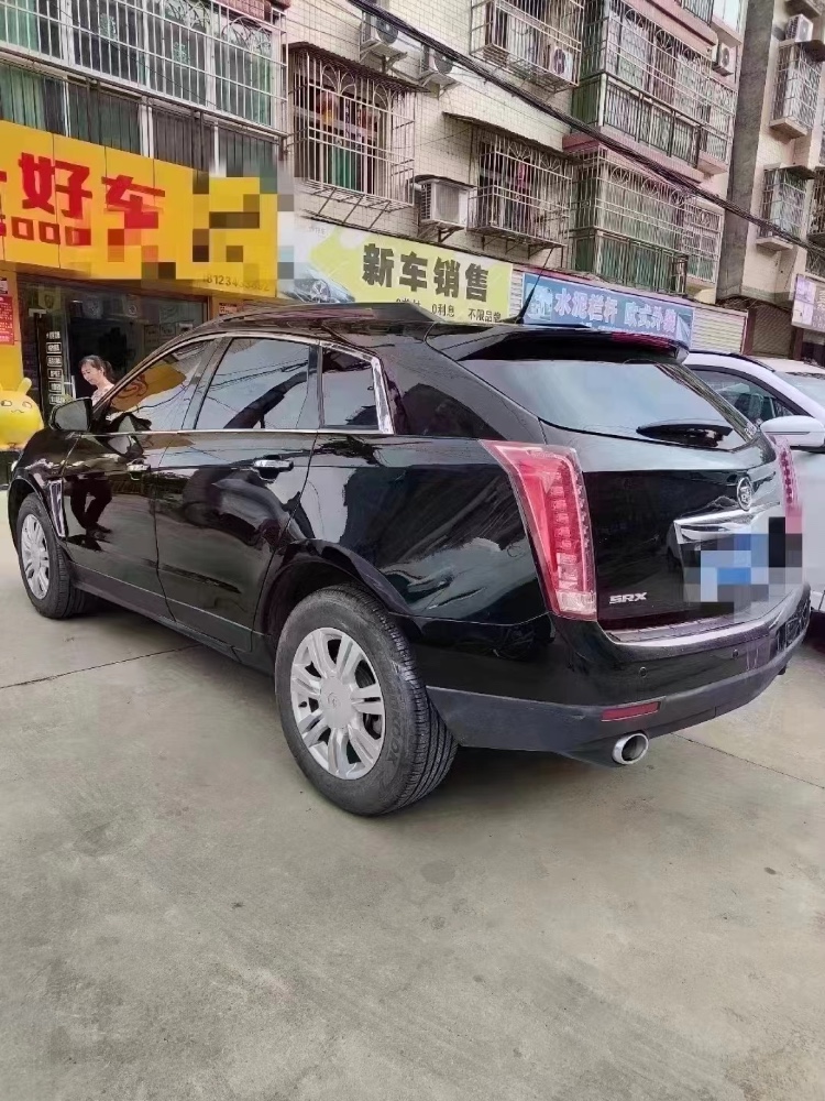 德陽14年凱迪拉克SRX2