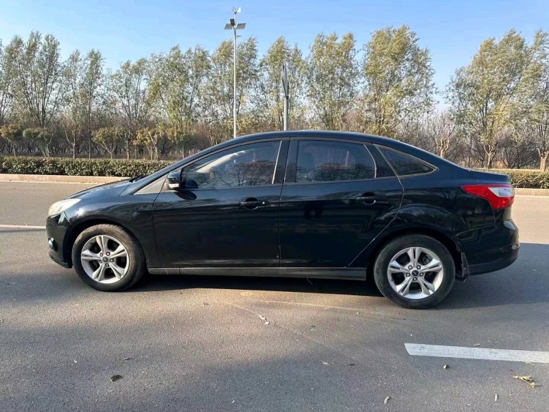 枣庄15年福特福克斯7