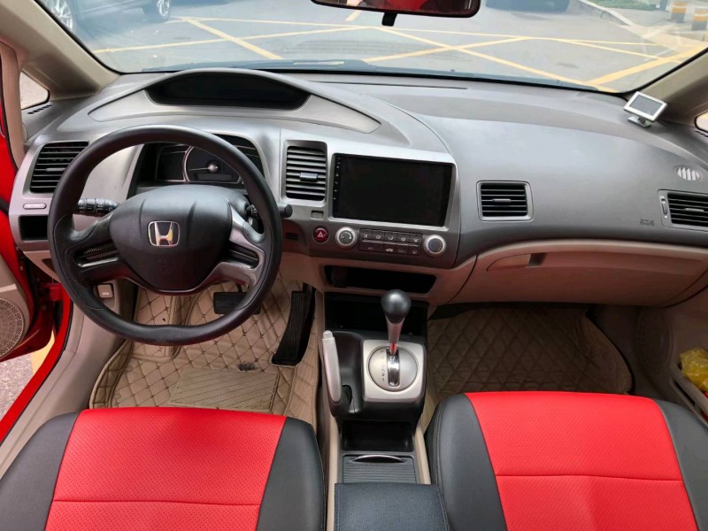 广州10年本田思域6