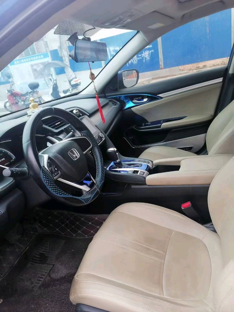 济南17年本田思域6