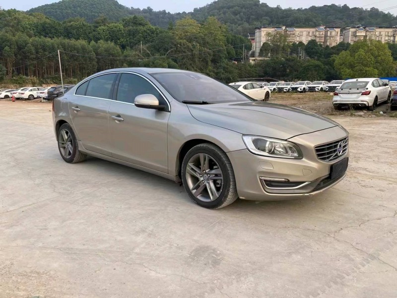 梧州15年沃爾沃S60L2