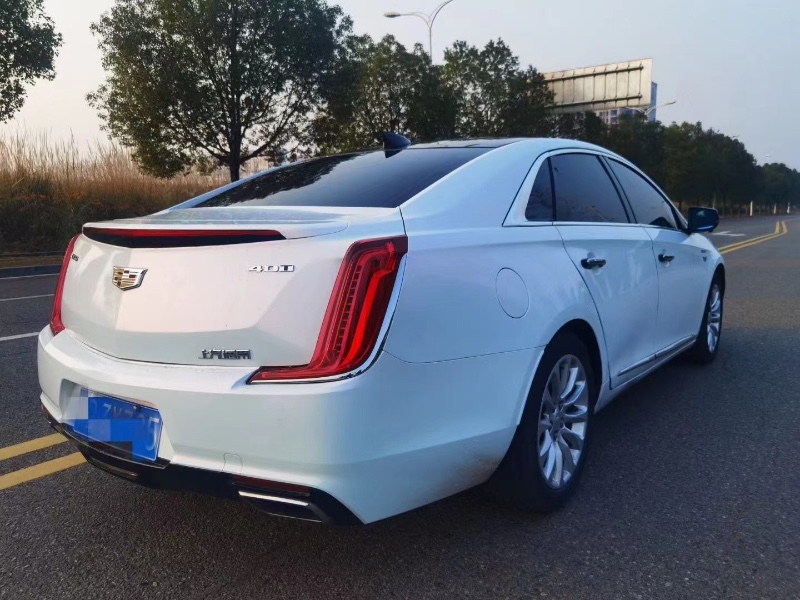 宜昌18年凱迪拉克XTS3